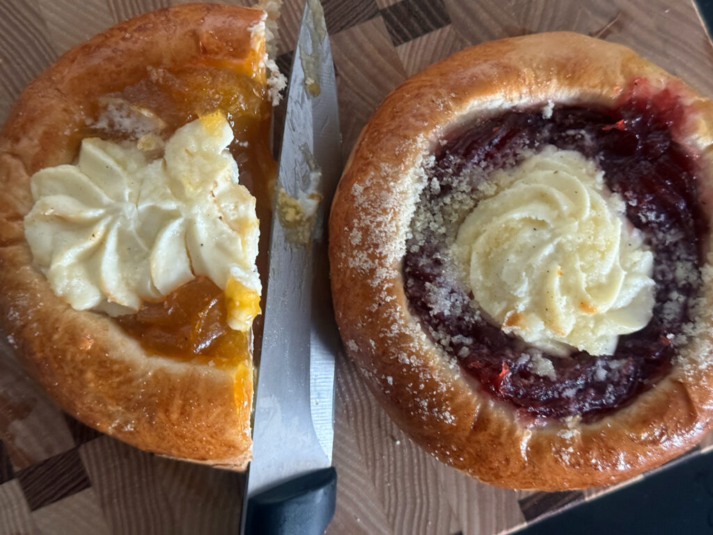 Traditional Czech Kolache (Koláče)