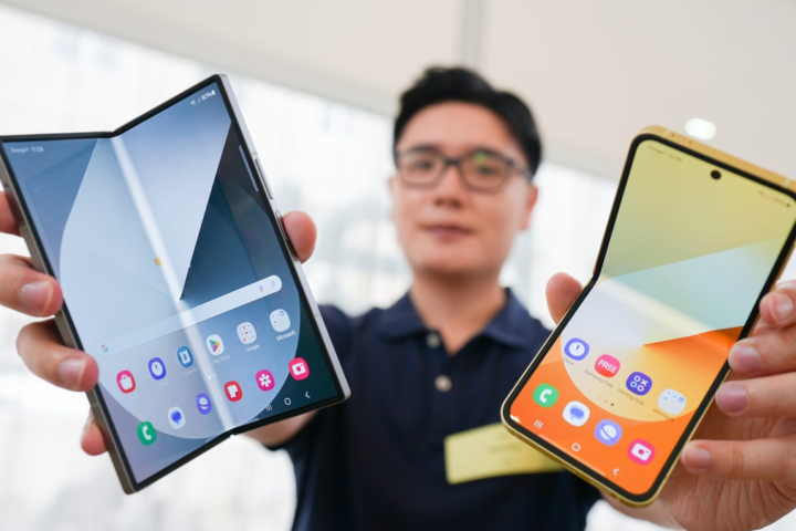Preorder Samsung Galaxy Foldables for Up to $1,000 Discount