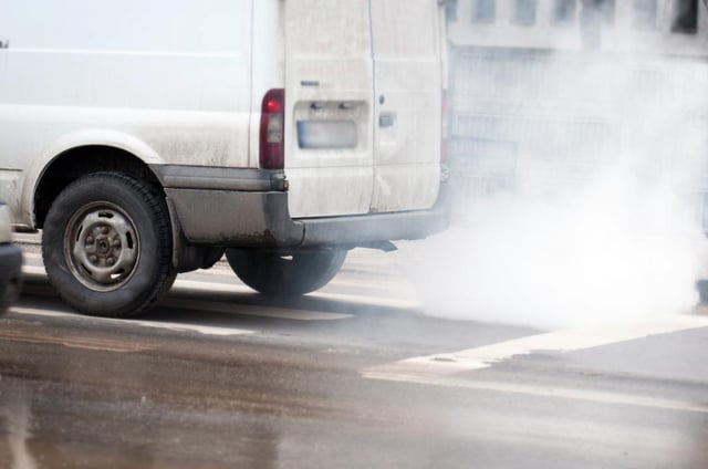 Bucharest to Phase Out Pollution-Prone Vehicles with City Access Limits