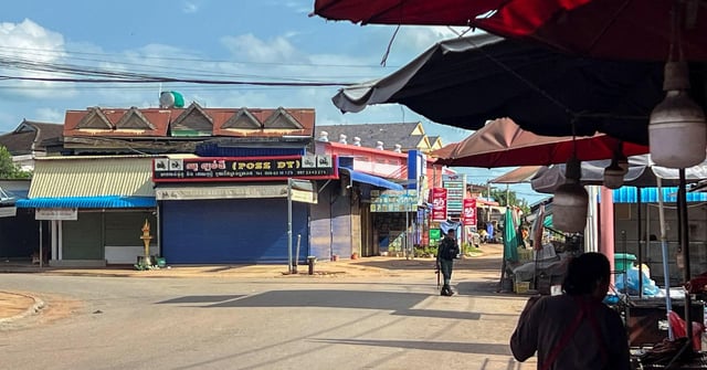 Cambodia Engages in Cross-border Conflict Amid Ceasefire Tensions with Thailand
