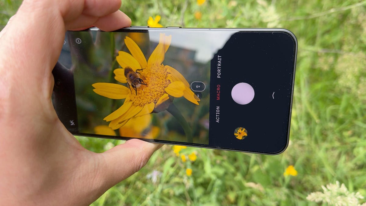 Discover the Unique Feature of the Nothing Phone 3