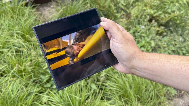 Samsung Galaxy Z Fold 7 Review: Mixed Impressions After a Week