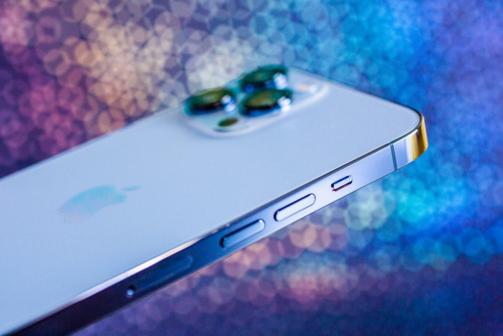 iPhone 17 Air's New Color Set to Redefine Style