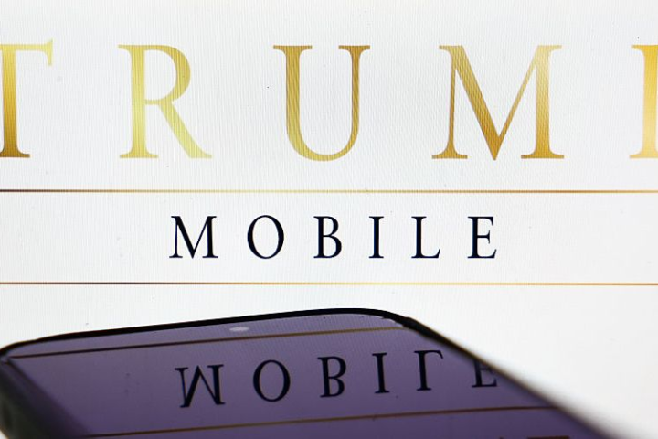 Mystery Surrounds Trump's Elusive Personal Phone Design