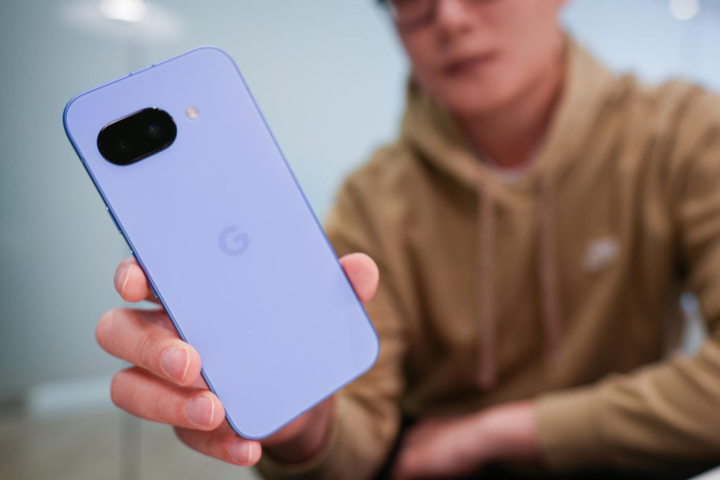 Reasons to Pause Before Purchasing a Google Pixel Phone