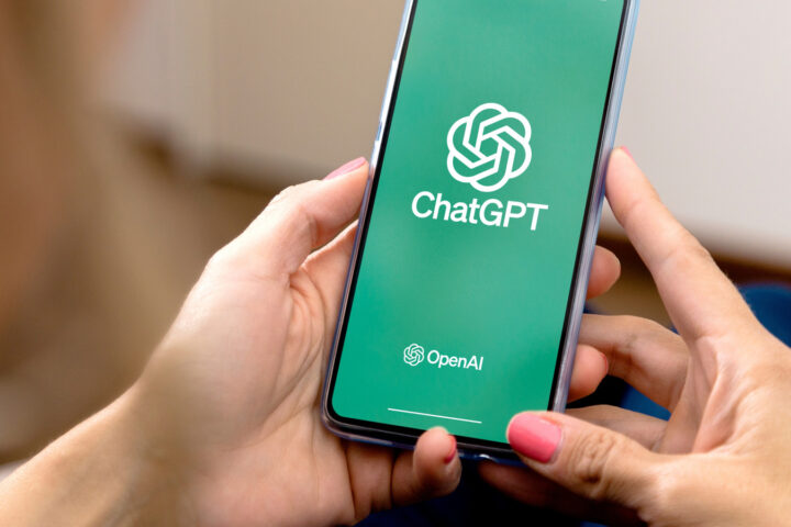 Discover the Top AI Chatbots Outperforming ChatGPT: User Favorites