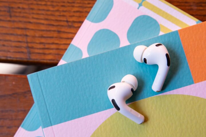 Top AirPods Savings for Black Friday at Leading Retailers
