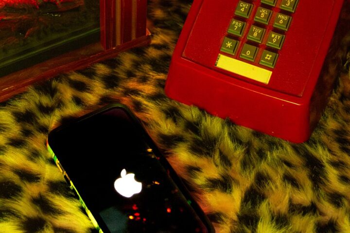 Frustrations Surge with Latest iOS Update: Users Voice Concerns