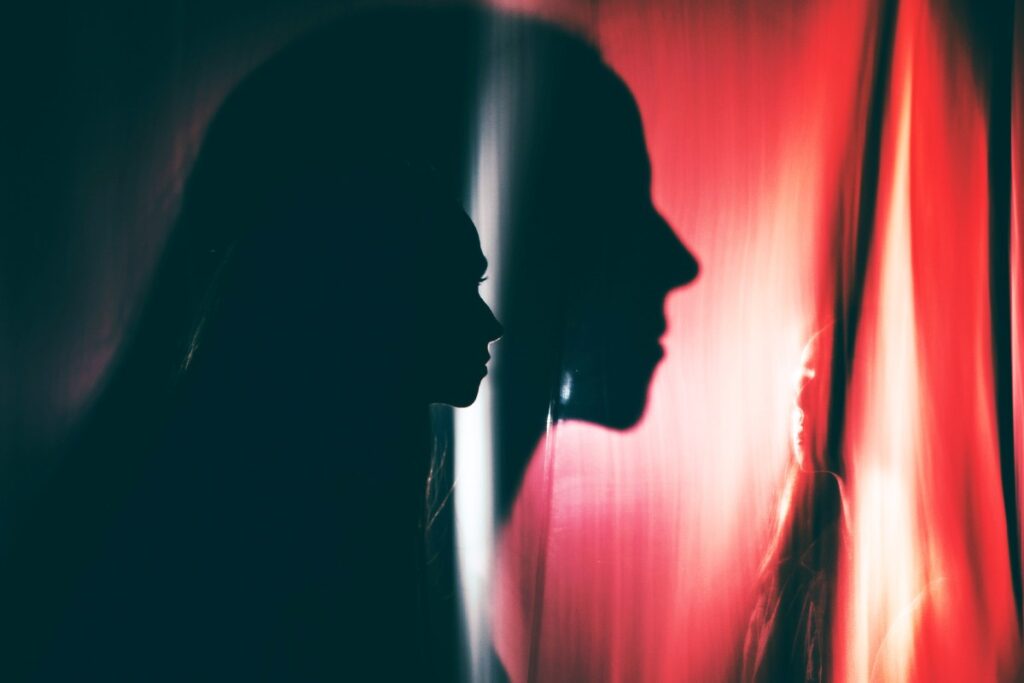 Obsession with AI Self-Images Leads to Mental Health Crisis