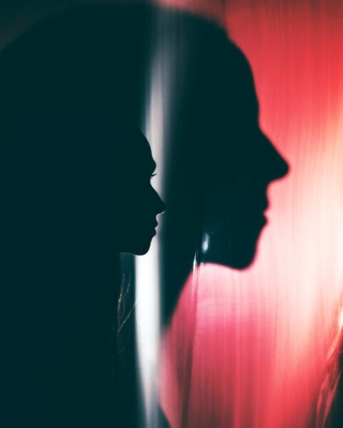 Obsession with AI Self-Images Leads to Mental Health Crisis