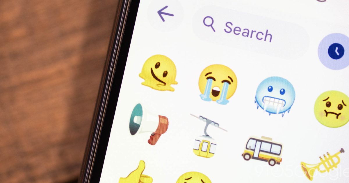 Pixel Emoji Design Refresh Aligns with iPhone in Android 16 Beta