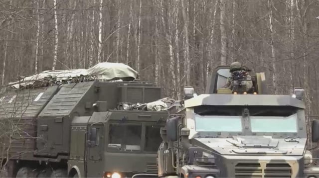Russian Defense Displays Oreshnik System Amidst Tensions in Belarus