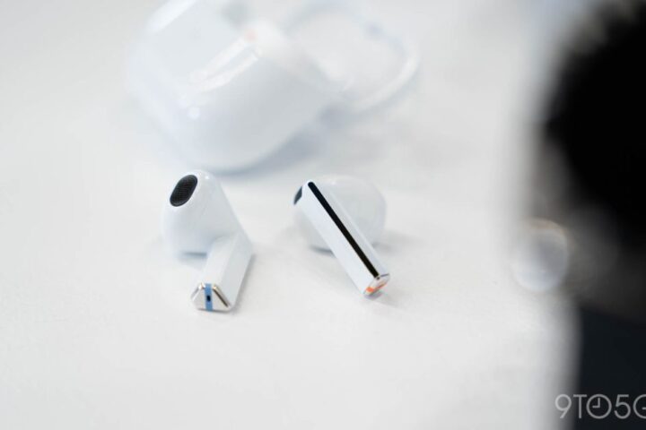 Samsung Faces Criticism Over Galaxy Buds 4 Resembling Competitor's Design