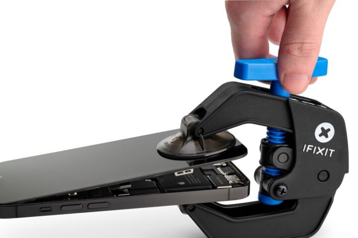 Transform Your DIY Fixes with iFixit's New Chatbot App
