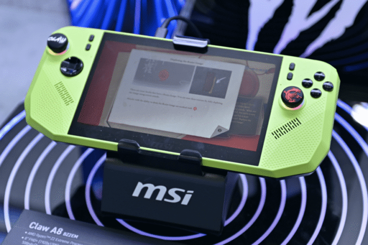 AMD Responds to Intel's Criticism of Gaming Handheld Technology