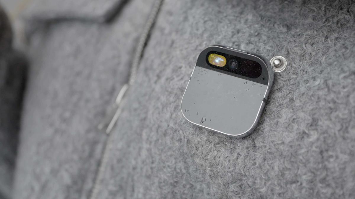 Apple's New AI Wearable: The Next Step in Tech Innovation