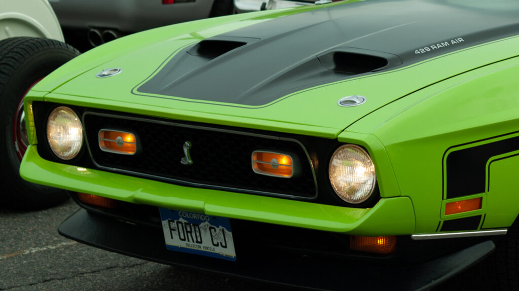 Ford Mustang Debate: Boss 351 Outspeeds 429 Cobra Jet in 1971