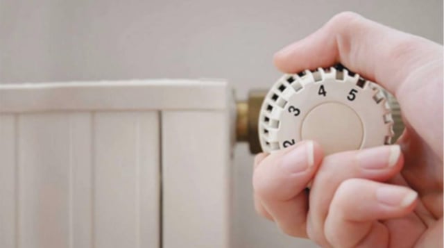 Kyiv Mayor Urges Residents to Relocate Amid Severe Heating Issues