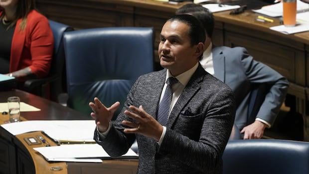 Manitoba Premier Highlights Churchill as Key to Canada's Greenland Strategy