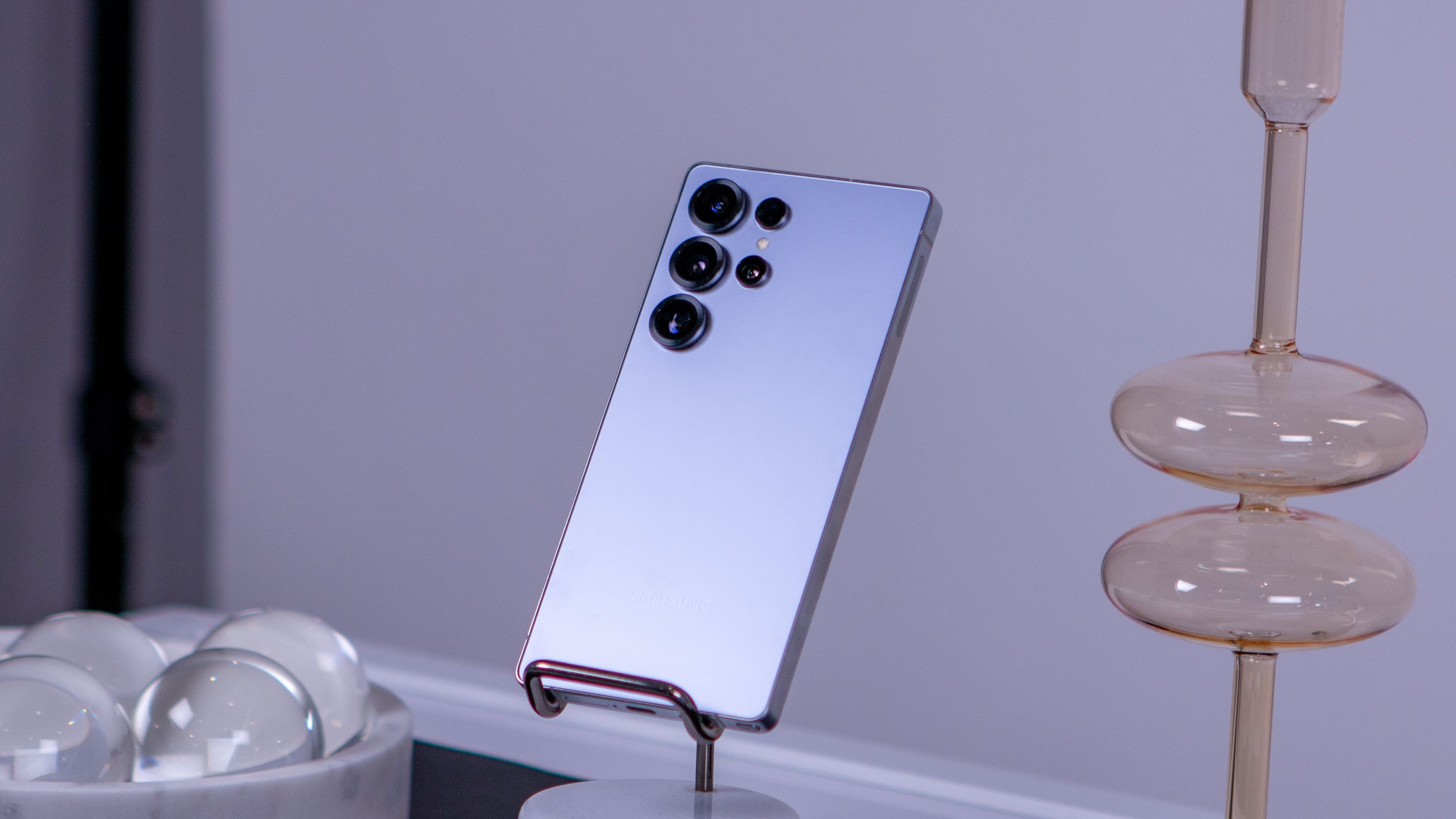 Samsung Galaxy S26 Ultra Enhances Charging with Innovative 60W Technology