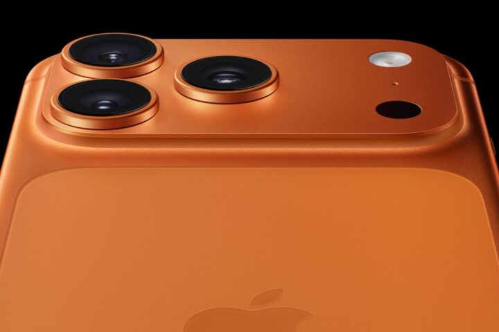 iPhone 17 Pro Charging Problem Causes Speaker Noise Issue