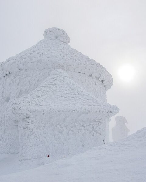 Krkonoše Mountains Guide: Skiing, Hiking, and Sněžka Peak