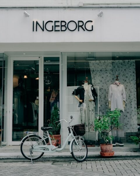 Shopping — photo by Johnny Ho