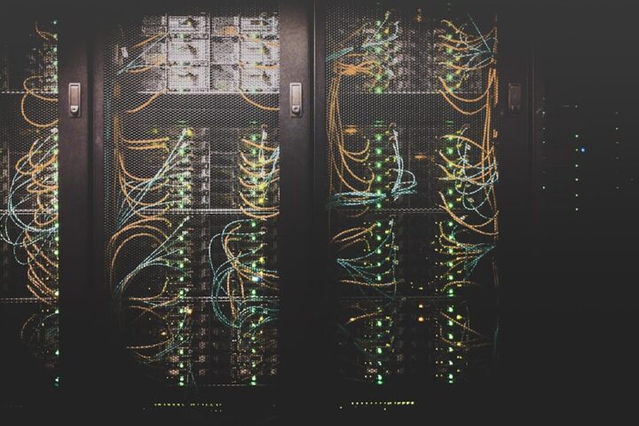 Uloz.to cloud storage — photo by Taylor Vick